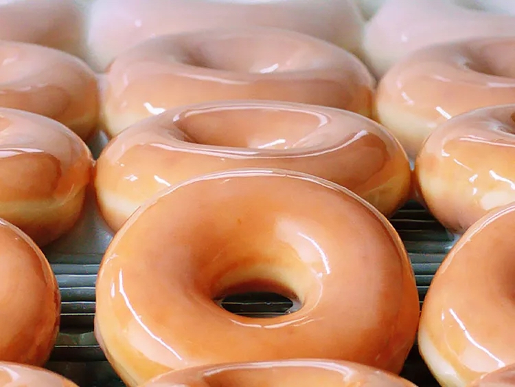 Free Original Glazed Doughnut At Krispy Kreme From 5Pm-9Pm Today (Working In 2025)