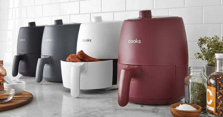 Cooks 2-Quart Air Fryer Only $35 At Jcpenney (Reg. $60) 2025