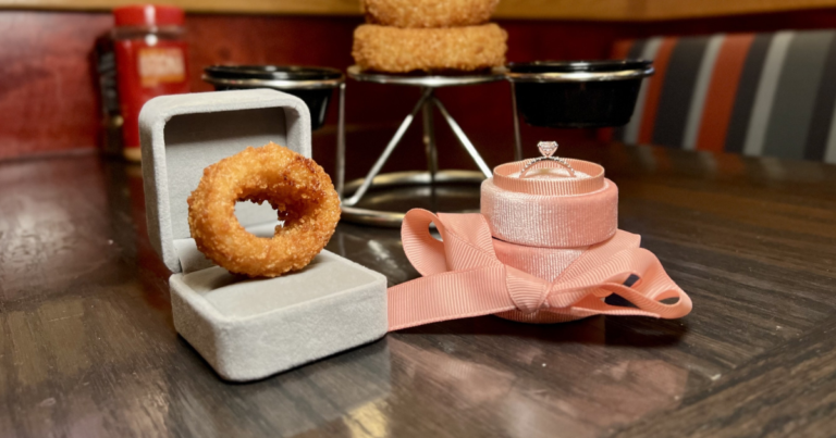 Red Robins Turn Onion Rings into Wedding Bling Contest