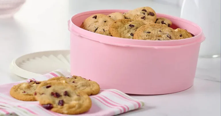 TUPPERWARE