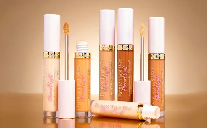 Too Faced Born This Way Ethereal Light Smoothing Concealer