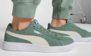 Puma Vikky v3 Womens Wide Sneakers