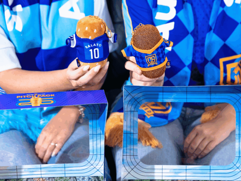 Win Free Auntie Anne’s Nug Cup Merchandise